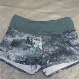 Lulu lemon Run Times short